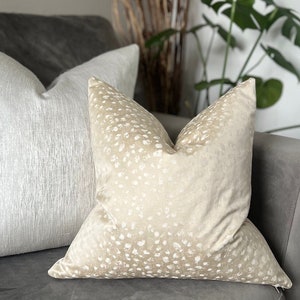 Antelope Champagne White Gold Luxury Cushion Cover ,Scatter Cushion, Cushion Cover, Scatter pillow, Pillow cover, Designer Cushion Cover