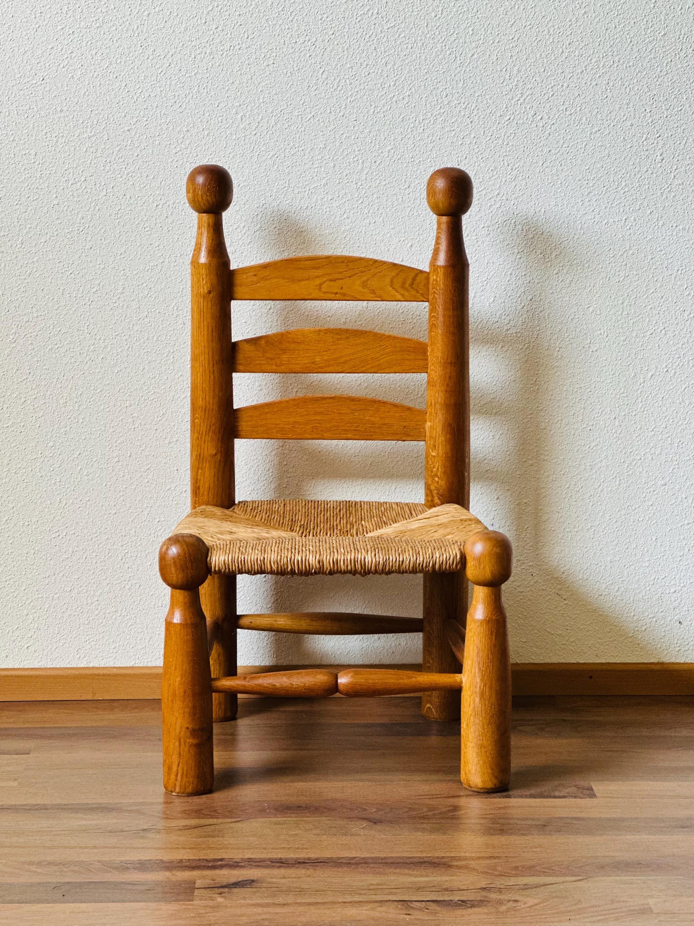 子供椅子 ハンドメイド 木の家具 キッズチェア 手編みの座面 ペーパー