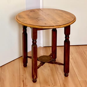 Antique Round Bobbin Table, Occasional Table, Wooden Side Table With Turned Legs, Hall Table, Carved Oak Coffee Table, Farmhouse Decor