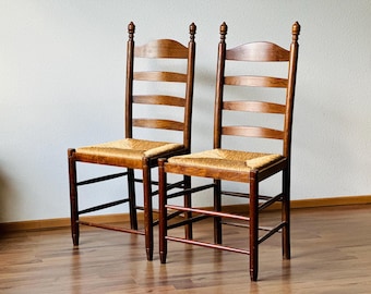 1 de 2 Silla auxiliar o de acento rústica antigua hecha a mano estilo Shaker con asiento de junco | Estilo Charles Dudouyt