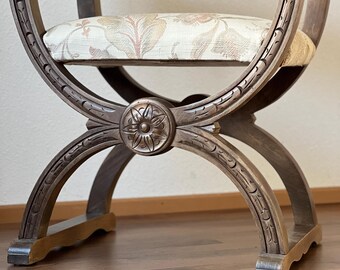 アンティーク木製サボナローラチェア、ルネッサンスリバイバルスタイル