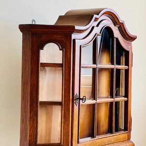 Old Medicine Chest With Glass Window, Large Wooden Display Case, French Hanging Cabinet, Apothecary Chest, Rustic Storage Unit afbeelding 2