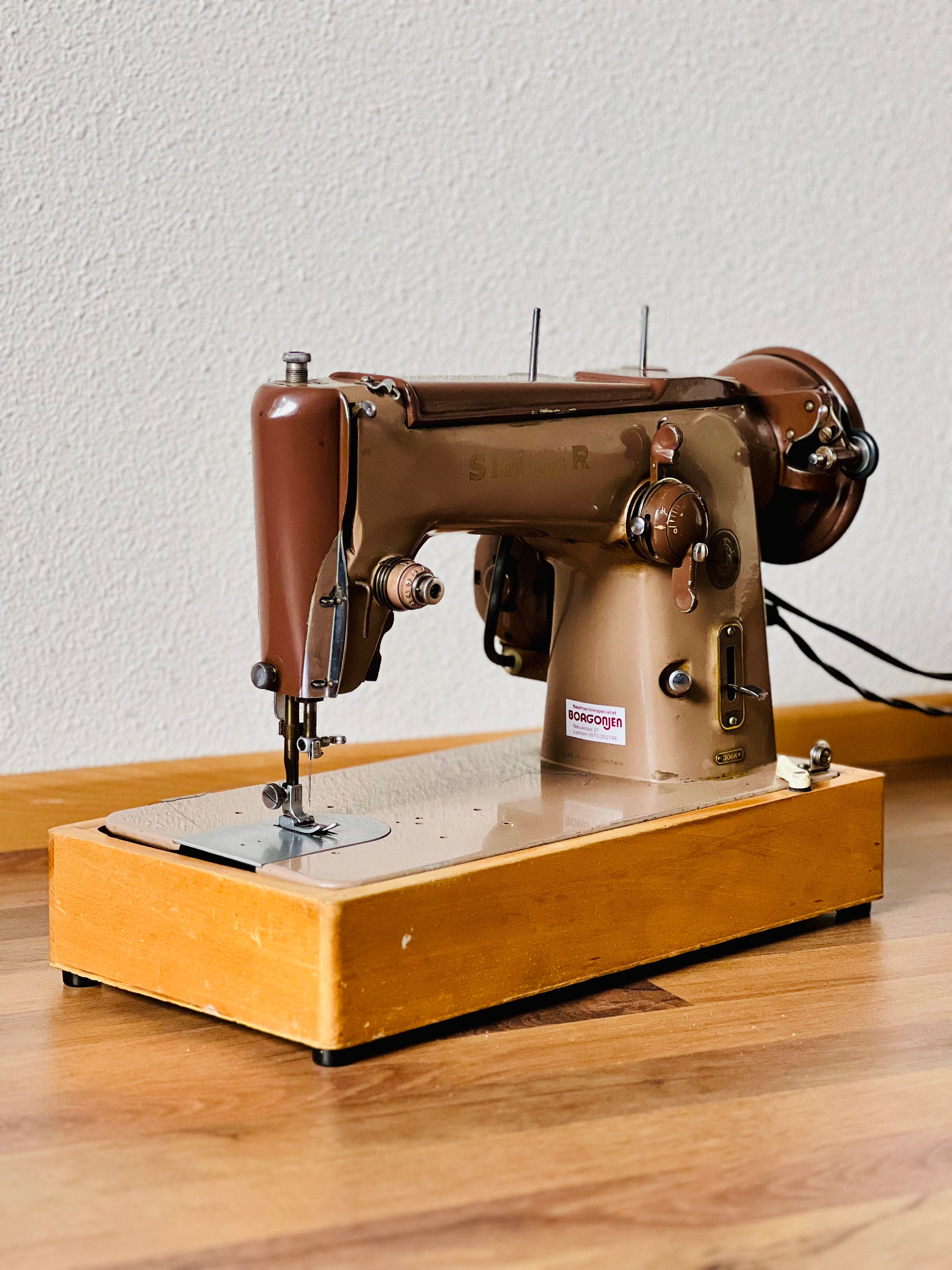 Fantastic Find Antique Vintage Model 306 Singer Semi Fantastic Find Antique Vintage Model 306 Singer Semi