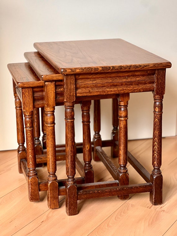 Antique oak end tables discount