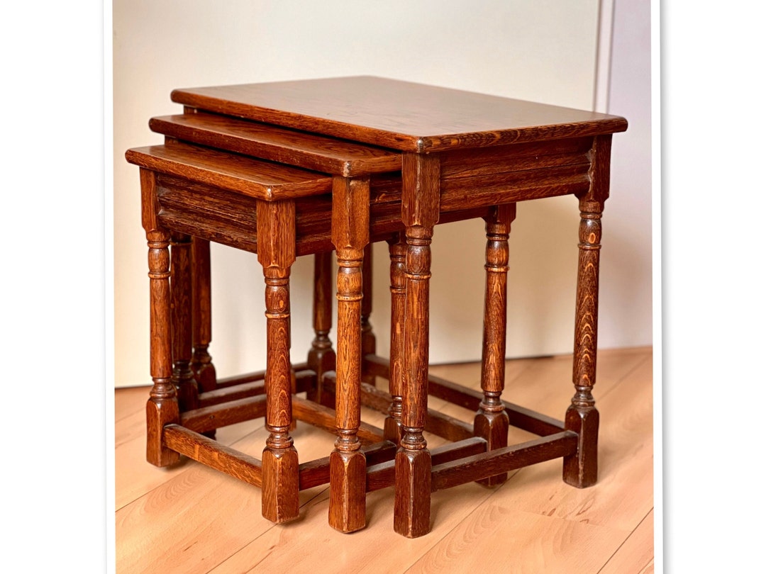 Vintage Nesting Tables Set of 3 Round Barley Twist Table Antique Wooden Side Table With Turned Legs Carved Oak Coffee Table Rustic Etsy