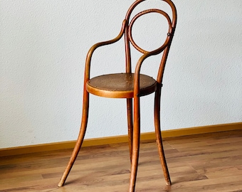Antique Thonet Chair, Vintage Wooden Dressboy, Bentwood Highchair, Designer Chair Room Decor, Plant Stand, Farm House Decor
