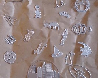 18 different metal die-cutting shapes for card making