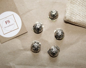 5 blazer buttons, metal clip, flower motif, metal buttons, craft supplies