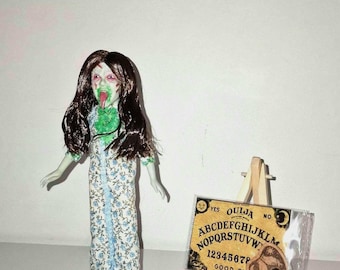 The Exorcist Regan 1/6 scale horror figure with ouiji board and stand