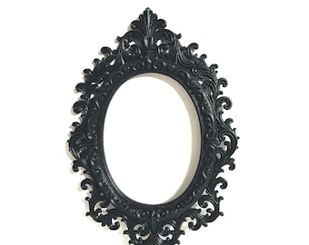 Gothic Ornate Oval Frame: Dark Academia Wall Art