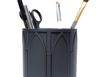 Organizadores góticos impresos en 3D, 3 tamaños disponibles: rectangulares, cuadrados o circulares, para brochas de maquillaje, herramientas de arte, suministros para manualidades o organizadores de escritorio.