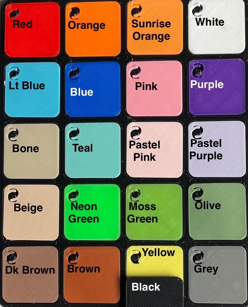 Puede incluir: Una paleta de colores con una variedad de cuadrados de acr&iacute;lico, cada uno etiquetado con un nombre de color. Los colores incluyen rojo, naranja, azul, rosa, verde y m&aacute;s. Los cuadrados est&aacute;n dispuestos en una cuadr&iacute;cula.