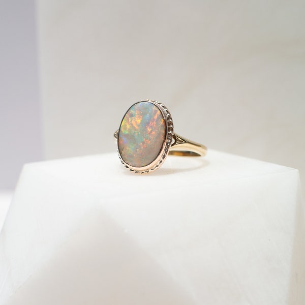 9ct Yellow & Rose Gold Vintage Opal Ring