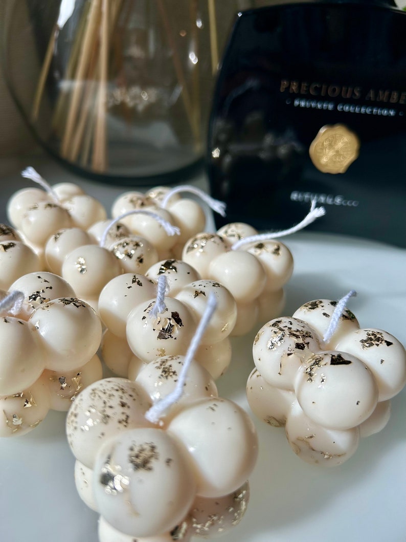 Mini Bubble Kerze mit Golddetails Bubble Candle Kerzen aus 100% Rapswachs Wohndekoration Hochzeit Gastgeschenke Bild 1