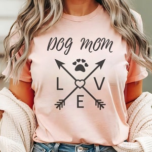 Dog Mom Love T-shirt, Cute Dog Mom Shirt, Dog Lover T-shirt, Dog Lover Shirt, Dog Mom Gift, Dog Mama Apparel, Cute Dog Mom Gift, Dog Mom Tee