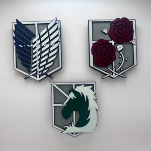 Attack on Titan Inspirierte 3D-Wanddekoration - Surgeon Corps, Garnison, MP Crests