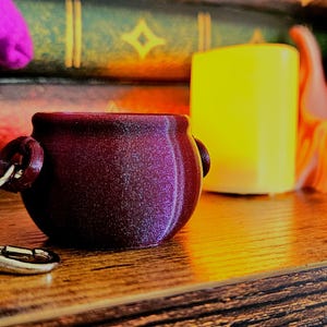 3D Printed Cauldron Keychain: Witchy Halloween Charm
