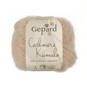 100% Pure Cashmere Luxury Yarn Kumula Gepard Light Soft Wool Skin-friendly Heirloom Quality Garmen Timeless Style Fluffy Knitwear Hold