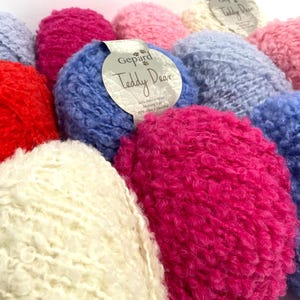 Teddy Yarn Soft Looped Gepard Boucle Yarn for Knitting Crochet Project Super Bulky Weight Gift Idea Baby Outfit Sweater Cardigan Scarf Hat