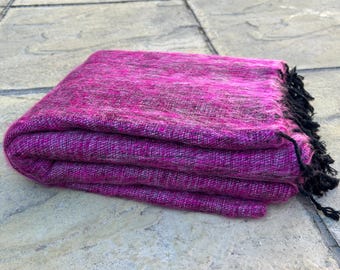 Yak Wool Throws Hand-Loomed Meditation Oversized Shawl Woollen Blanket