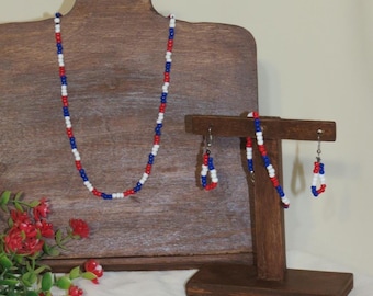 Red White and Blue Seed Bead Jewelry Set: Patriotic Boho Style