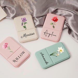 Personalized Bridesmaids Mini Makeup Mirror/Birth Flower Mirror/Bridesmaid Gift/Wedding Gifts/Gift for Women,Custom Name Mirror