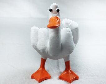 Middle finger duck statue - duck you - spoof middle finger desktop decoration - resin crafts ornaments