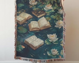 Book Lover Woven Blanket: Cozy Reading Throw, Library Decor