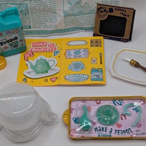 Miniverse Make It Mini Lifestyle Series 2 &quot;Mold It Yourself&quot; - JADE TEAPOT {New}