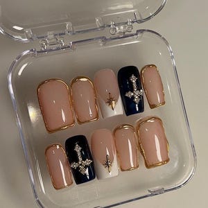 High quality press on nails/ Handmade press on nails/ Gel nails/  press ons/ blue nails/3d nails/ chrome nails/ French tips bb