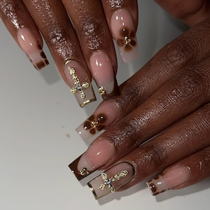 Sida’s Bloom/ Press on nails/ Handmade press on nails/ Gel nails/ quality press ons/ vacation nails/ 3d nails/ faux nails / birthday nails