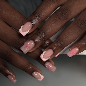 Summer French tip nails / Press on nails/ Handmade press on nails/ Gel nails/ quality press ons / French tips nails/ nail art/ 3D flower
