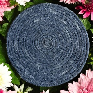 TRIVET 7.5&quot; Round - Fabric Wrapped, Heat-Resistant, Stylish Kitchen Decor, Perfect for Hot Dishes and Pots, Candle/Vase Base Mousepad