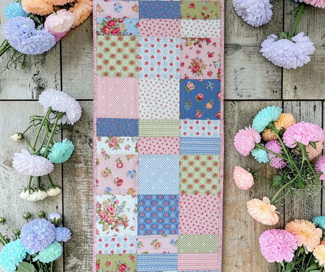 Memory Table Runner Pattern MEMORY LANE Quilted Table Runner Vintage Floral Patchwork Reversible ...