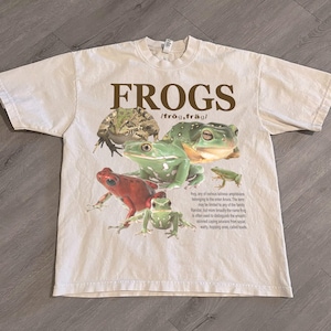 Frogs Educational Graphic tee, frog meme shirt, cool frog tshirt, retro frog graphic tshirt, scientific frog t-shirt, ultimate frog guide