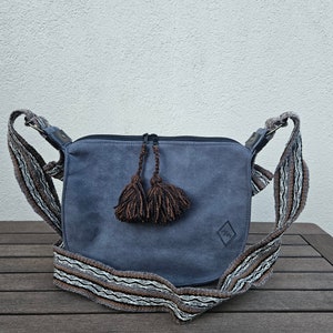 Sac à main bandoulière en cuir péruvien artisanal pour femme Gris