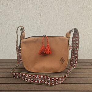 Sac à main bandoulière en cuir péruvien artisanal pour femme image 3