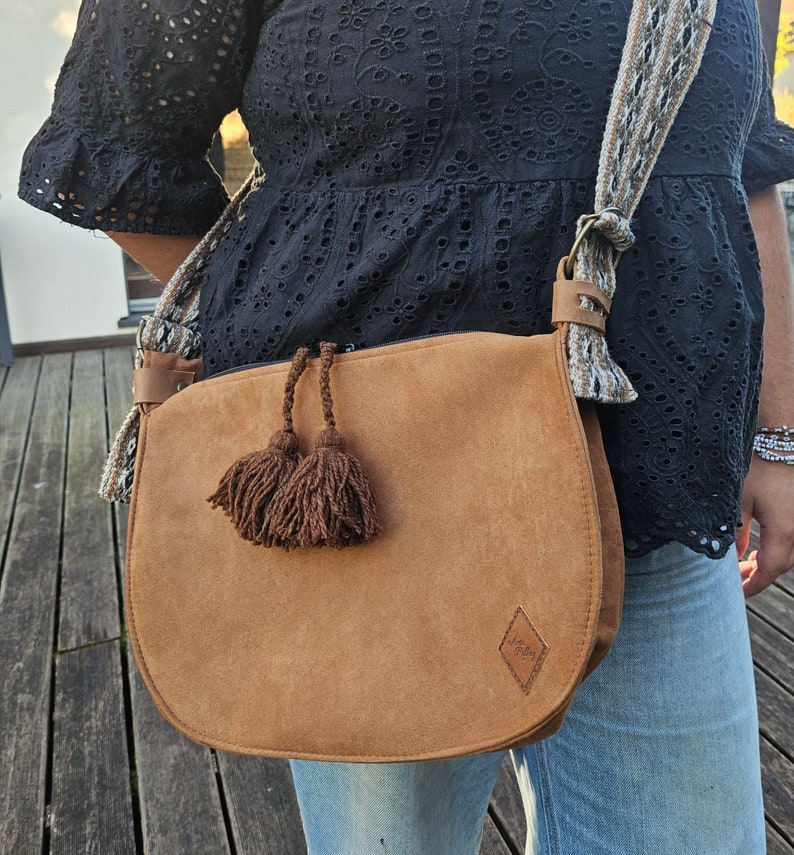 Sac à main bandoulière en cuir péruvien artisanal pour femme image 1