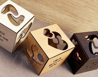 Personalisierte Magic Box: Individuell gravierte hölzerne Lichtprojektion