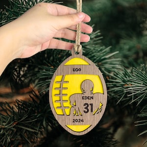 Personalized Christmas Ornaments, Custom Christmas tree Decor, Wood Xmas decor, Laser Cut Names, Christmas Bauble, Gift Tags, Your Logo
