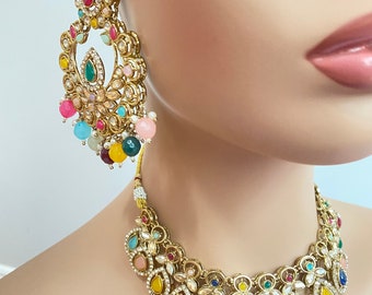 Set di collane multi kundan, choker kundan, gioielli Bollywood, gioielli indiani, gioielli pakistani, gioielli Punjabi.