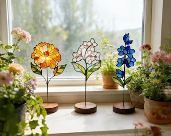 Stained Glass Flower Suncatcher, Birth Month Floral Plant Stake