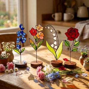 Personalized Birth Month Floral Suncatcher, August Birth Flower Stained Glass Unique Birthday Gift for Her, July Botanical Flower Gift