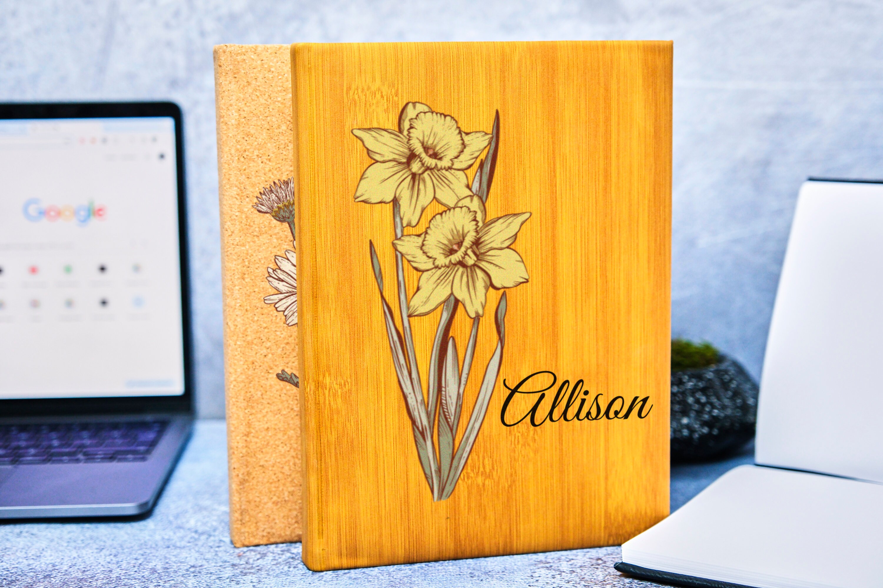 Custom Birth Flower Sketchbook, Birthday Gift, Leather Journal, Birth Flower Journal, Artist Sketchbook,  Flower Design, Gift For Sister