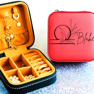 Custom Astrology Jewelry  Box, Jewelry Organizer Box, Personalized Zodiac Gift, Zodiac Birthday Gift, Bridesmaid Gifts, Leather Jewelry Box