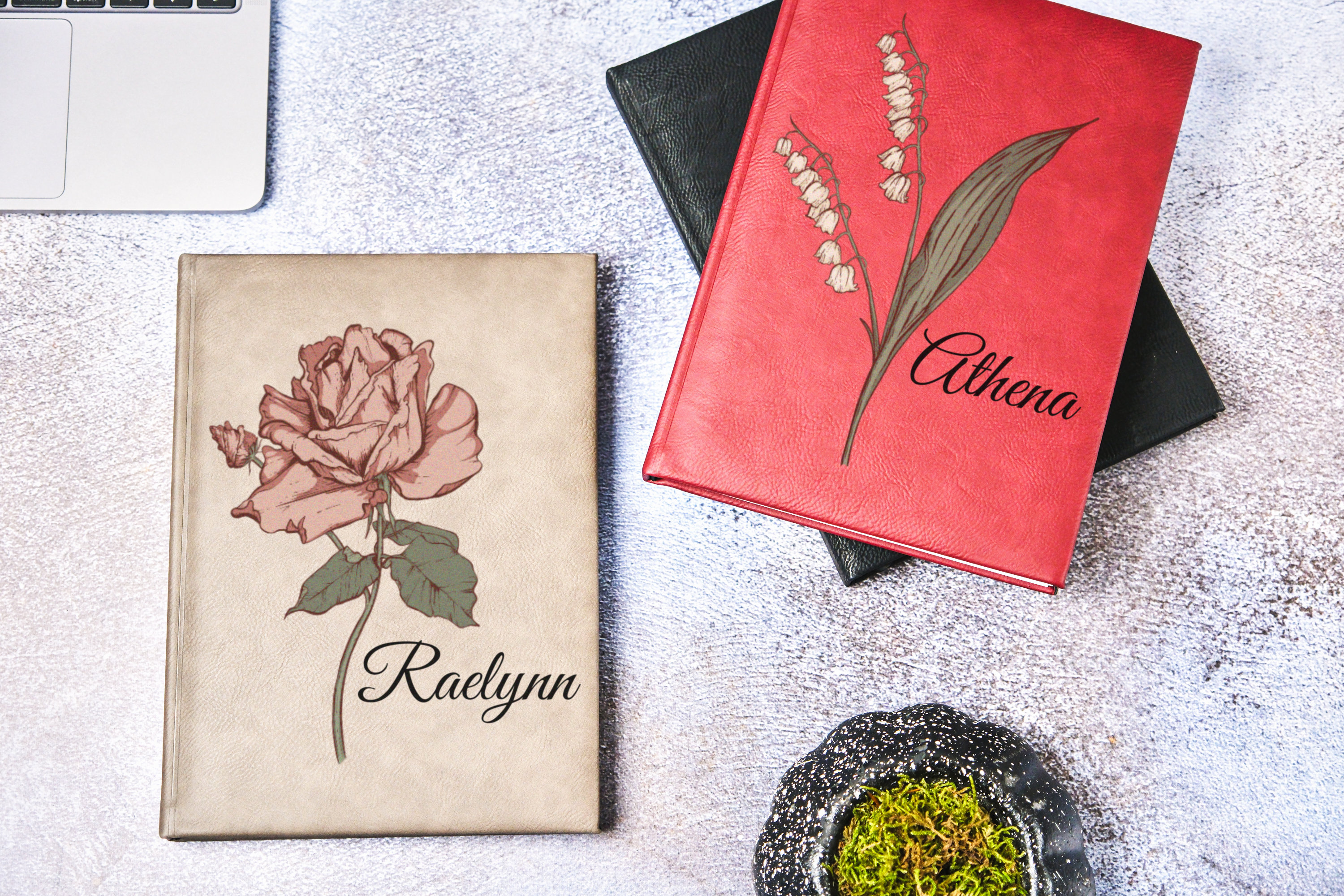 Custom Birth Flower Sketchbook, Birthday Gift, Leather Journal, Birth Flower Journal, Artist Sketchbook,  Flower Design, Gift For Sister