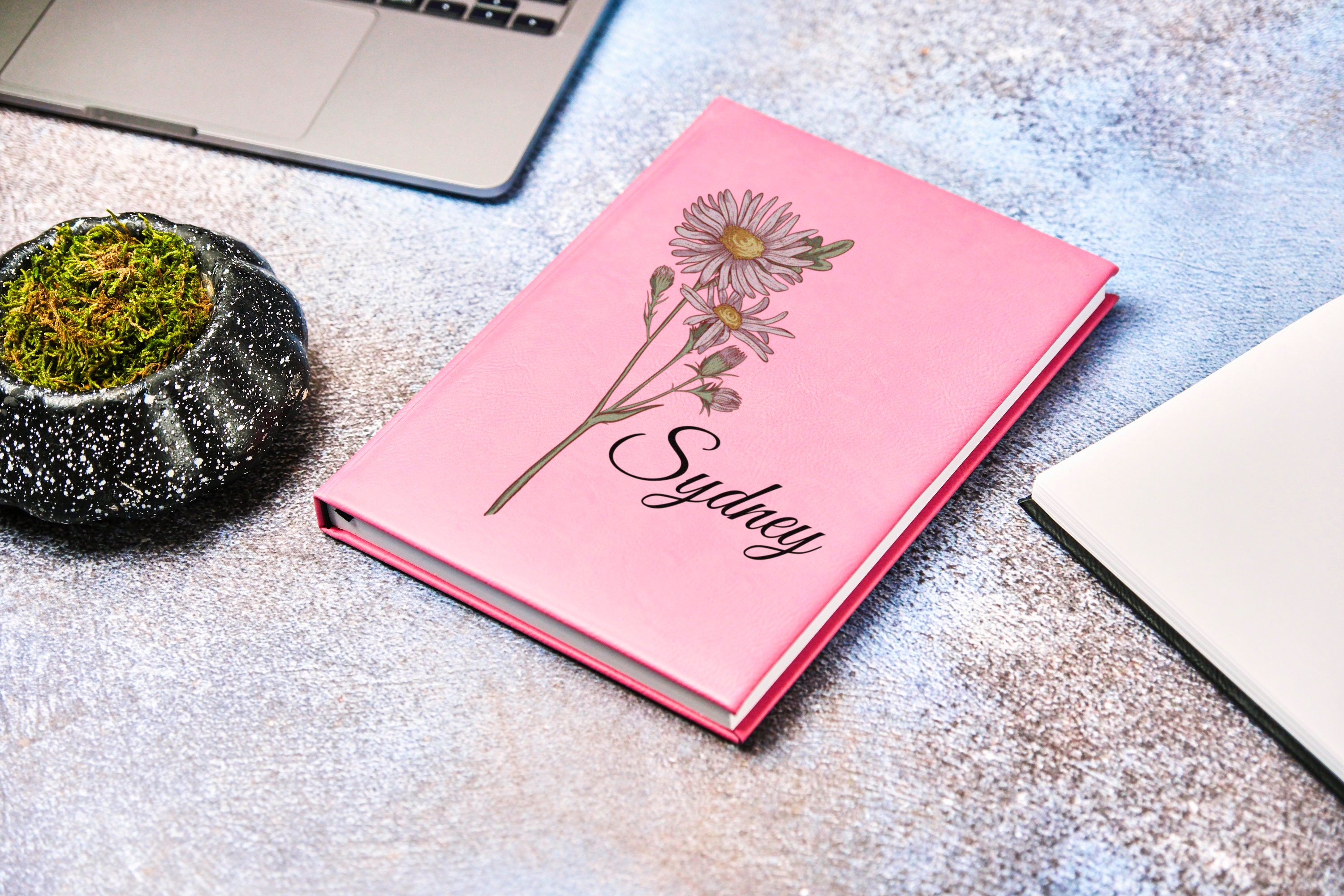 Custom Birth Flower Sketchbook, Birthday Gift, Leather Journal, Birth Flower Journal, Artist Sketchbook,  Flower Design, Gift For Sister