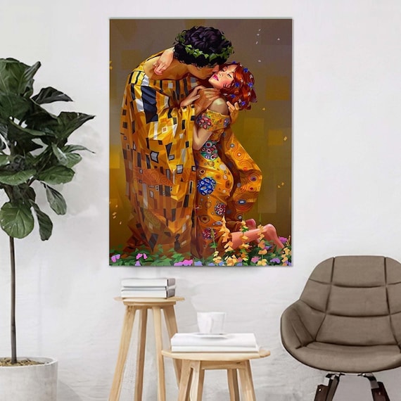 The Kiss Glass Decor, The Kiss Gustav Klimt Stained glass painting The kiss painting Glass wall art Couple wall art