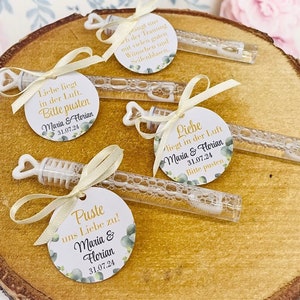 Bolle di sapone personalizzate per il matrimonio in design eucalipto con ciondolo e nastro - Il testo è selezionabile liberamente, incluso il colore del carattere