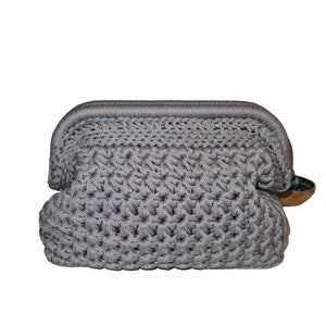 pochette femme au crochet